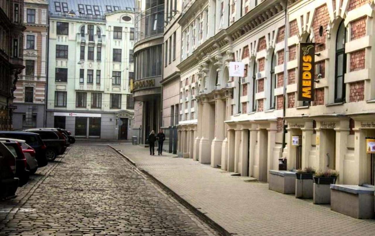 Riga Center - Quiet Studio - 5 Min To Old Town & Nflx Luaran gambar